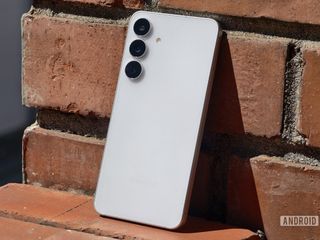 thumbnail - Samsung Galaxy S25 FE