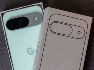 thumbnail - Google Pixel 10