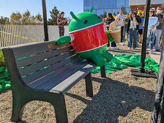 thumbnail - Android 16