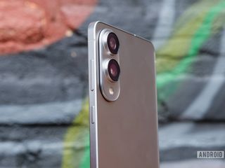 thumbnail - Samsung Galaxy S26